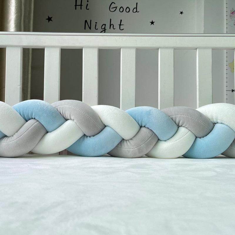 TOUR DE LIT TRESSÉ POUR BÉBÉ