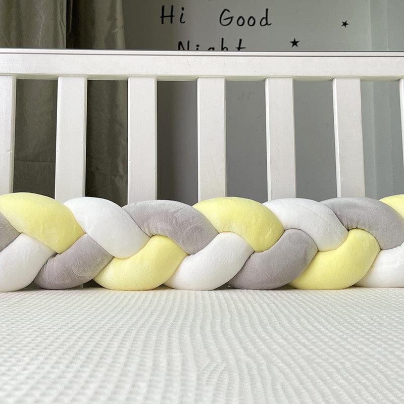 TOUR DE LIT TRESSÉ POUR BÉBÉ